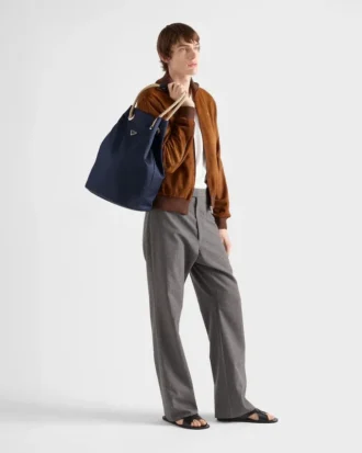 Středně velká taška Prada Mariner z materiálu Re-Nylon