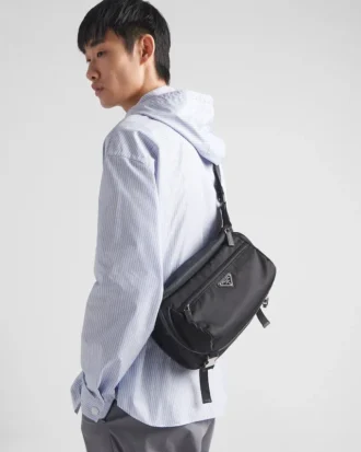 Taška přes rameno z materiálu Re-Nylon a kůže Saffiano