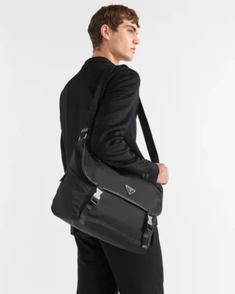 Taška přes rameno z materiálu Re-Nylon a kůže Saffiano