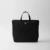 Taška z materiálu Re-Nylon a kůže Saffiano Taška z materiálu Re-Nylon a kůže Saffiano