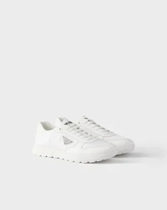 Tenisky Prax 01 z materiálu Re-Nylon a broušené kůže Tenisky Prax 01 z materiálu Re-Nylon a broušené kůže