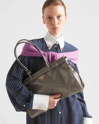 Velká kožená kabelka Prada Bonnie