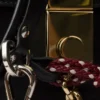 Velká kožená taška přes rameno Prada Soft Sound s přívěsky Velká kožená taška přes rameno Prada Soft Sound s přívěsky