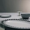Velký porcelánový servírovací talíř – šachovnice Velký porcelánový servírovací talíř – šachovnice