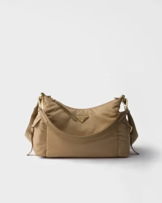 Velká taška Prada Explore z materiálu Re-Nylon a kůže