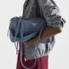 Velká taška z materiálu Re-Nylon a kůže Saffiano Velká taška z materiálu Re-Nylon a kůže Saffiano