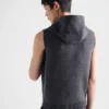 Vesta na zip z vlny a kašmíru Vesta na zip z vlny a kašmíru
