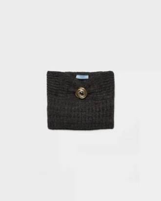 Vlněný a kašmírový bandeau top s broží